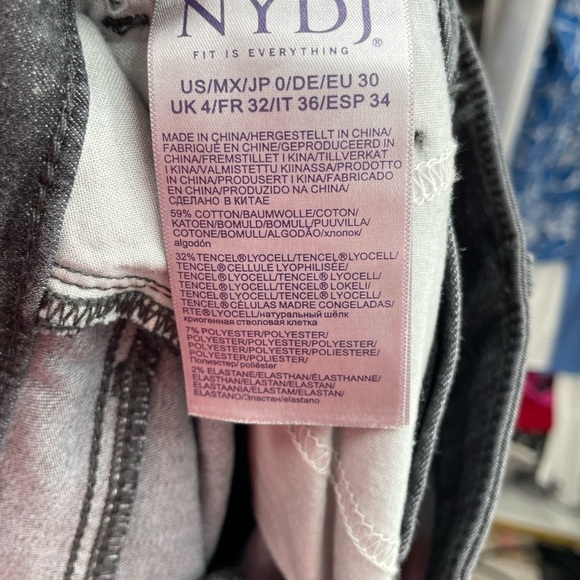 NYDJ Carrot Leg Ankle Jeans in Gray Sizes 0,6,10 NWT - Picture 9 of 10
